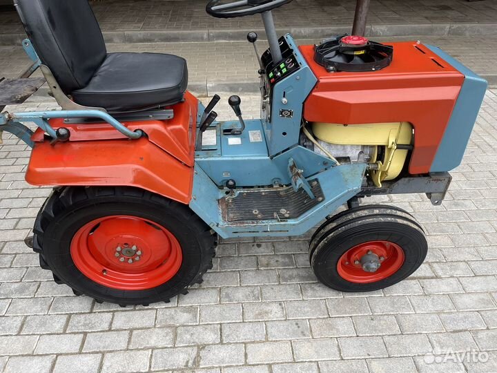 Минитрактор кмз-012