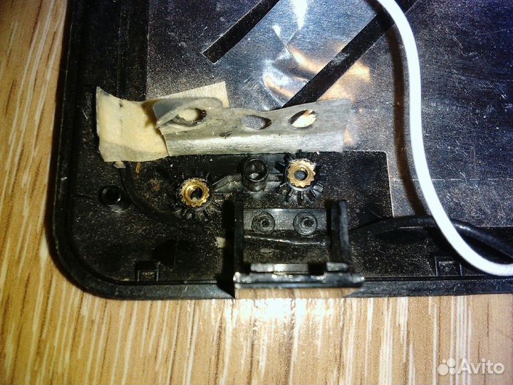 Крышка матрицы lenovo ideapad Z560/ Z565