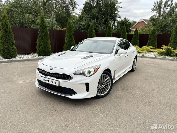 Kia Stinger 2.0 AT, 2017, 128 000 км