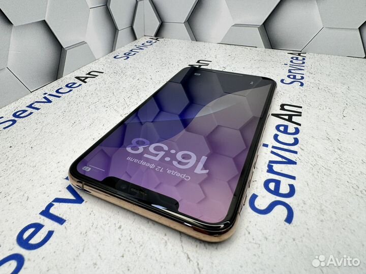 iPhone 11 Pro Max, 64 ГБ