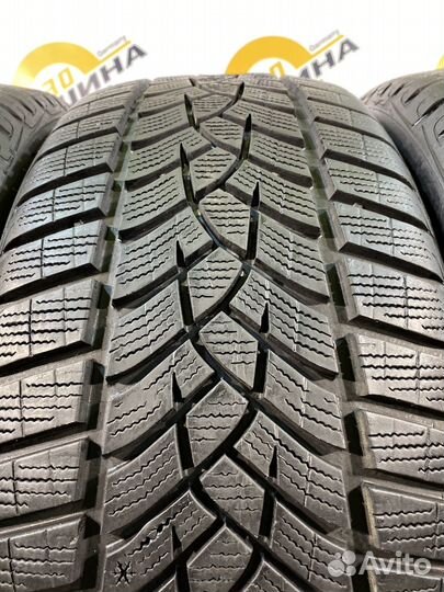 Goodyear UltraGrip Performance Gen-1 235/45 R20 103W