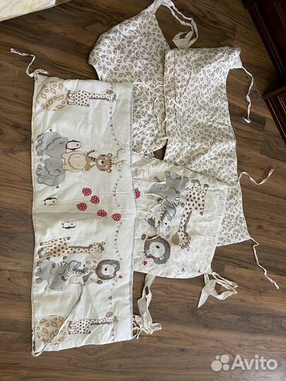 Игрушки и бортики пакетом