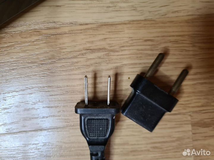 Портативная кассетная магнитола Sanyo M2670F