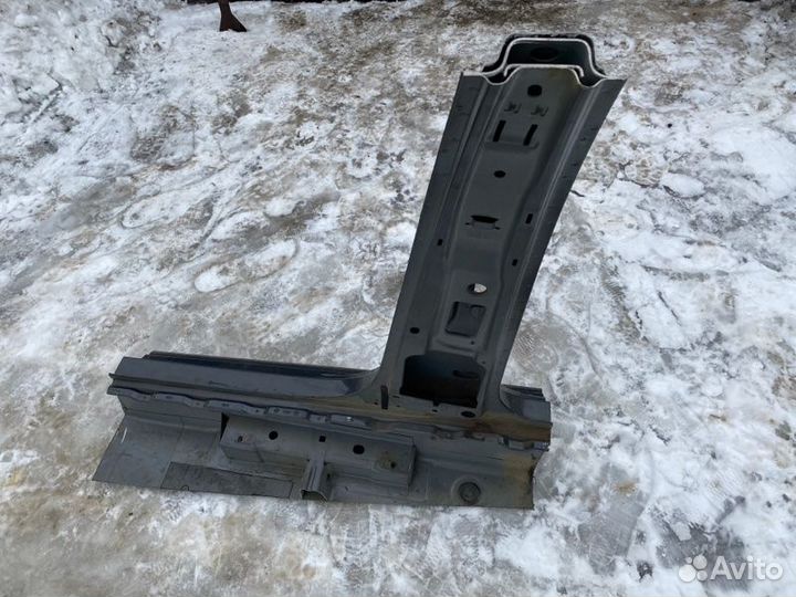 Порог правый Volkswagen Polo седан 1.6 2014