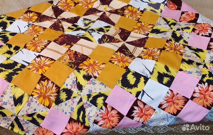 Лоскутное одеяло пэчворк