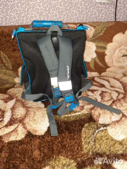 Рюкзак школьный