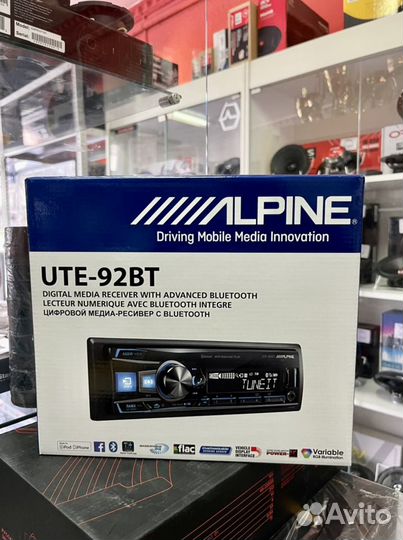 Автомагнитола процессорная Alpine UTE-92BT
