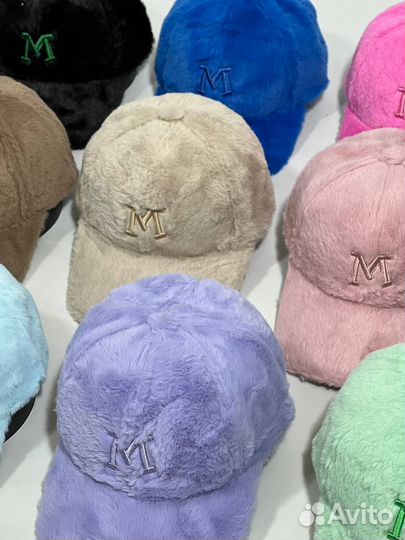 Бейсболка меховая бежевая