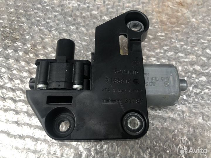 Моторчик шторки задней правый BMW 7 F01 F02 N63