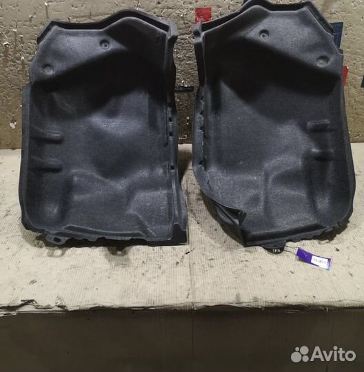 Обшивка багажника комплект Toyota mark 2 jzx100