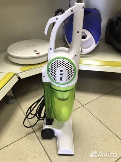 Вертикальный пылесос Kitfort KT-523-3