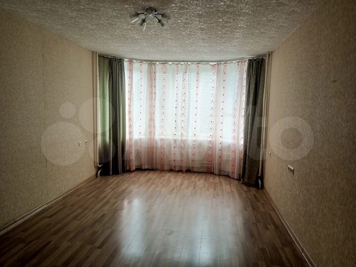 2-к. квартира, 62,3 м², 8/17 эт.