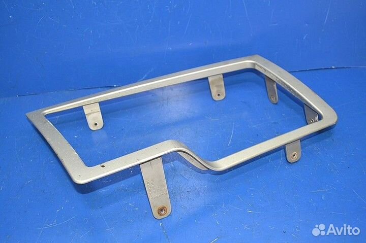 Накладка фары, левая volvo FH12 2-seeria (01.02)