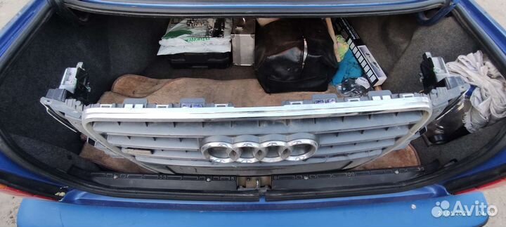 Решетка радиатора на бампер ауди