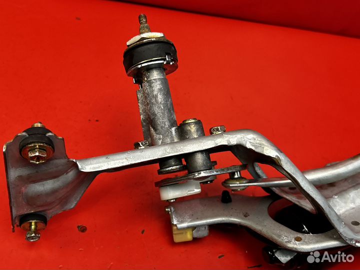 Стеклоочиститель багажника Hilux Surf 130 1989-199