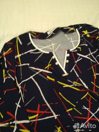 Костюм женский новый р46-48