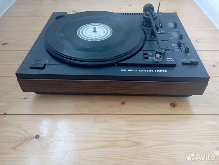 Проигрыватель винила ария 5208