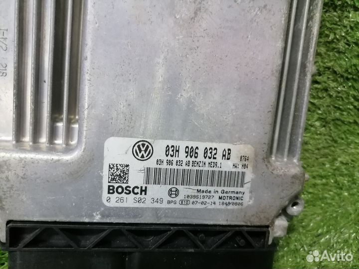 Блок управления двигателем AXZ 03H906032AB Volkswa