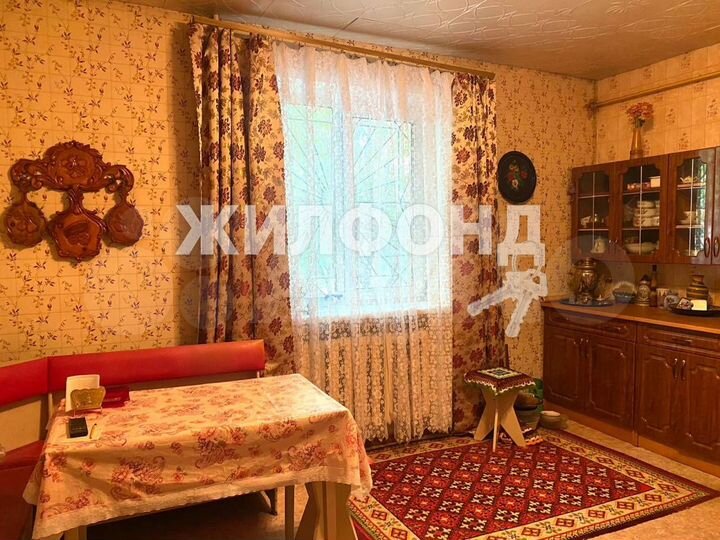 Дом 362 м² на участке 10,1 сот.