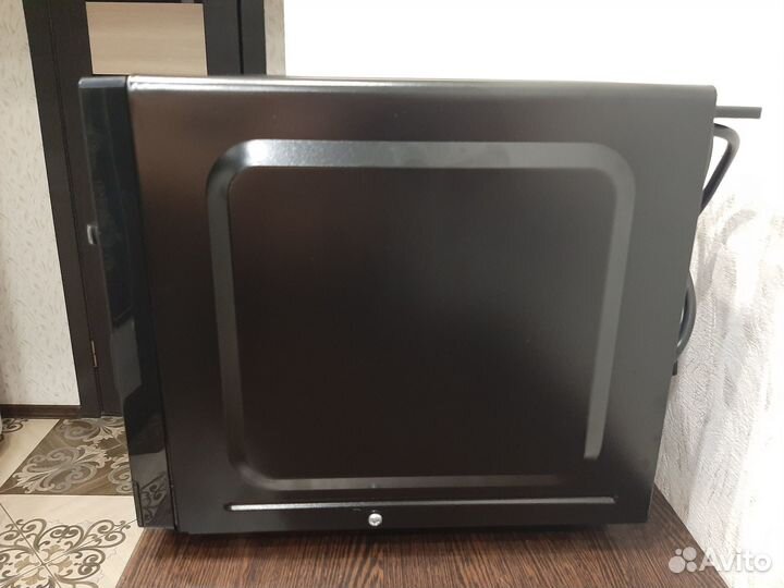 Продам новую микроволновая печь mora MT104B
