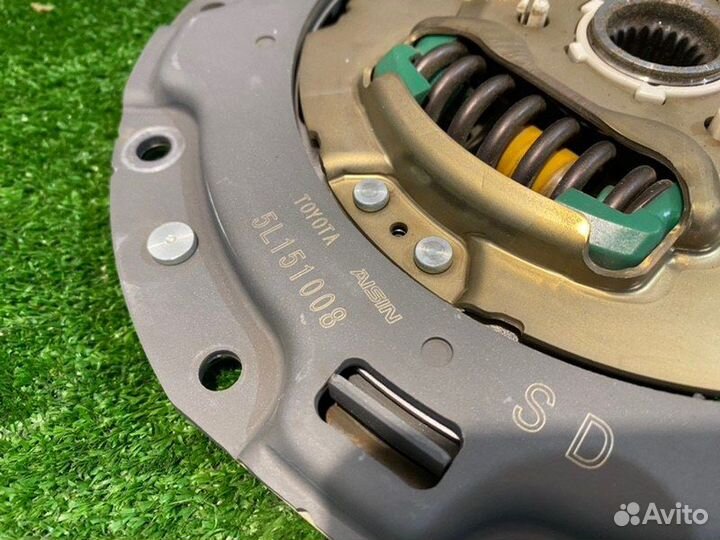 Диск сцепления(4) Toyota Prius ZVW55 2015