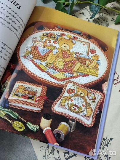 Книга Вышивка крестом Мишки тедди