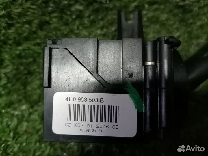 Переключатель подрулевой (дворников) 4E0953503 Aud