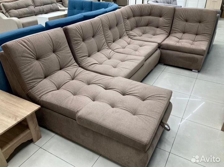 Большой п образный диван