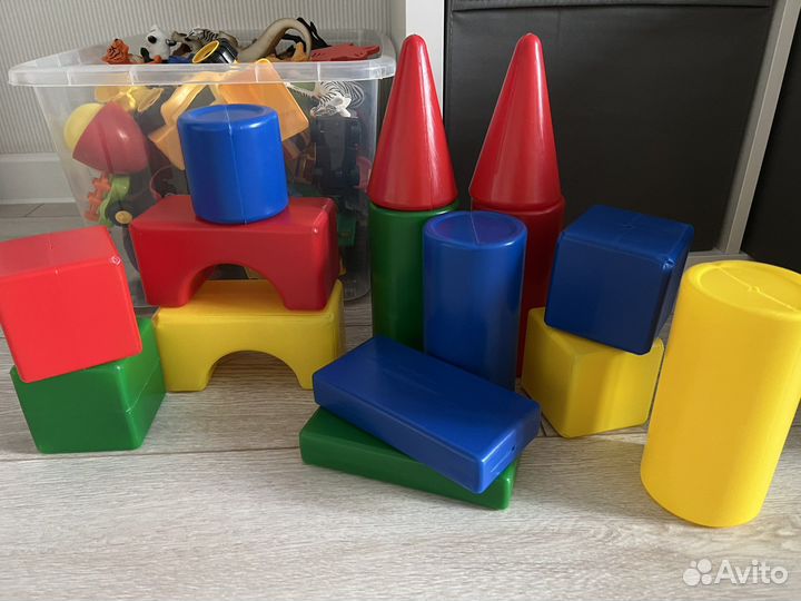 Развивающие игрушки для малышей