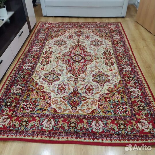 Ковер шерстяной 2 на 3 бу