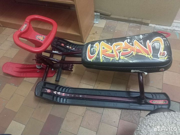 Детский снегокат