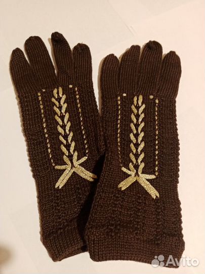 Перчатки женские, вязанные