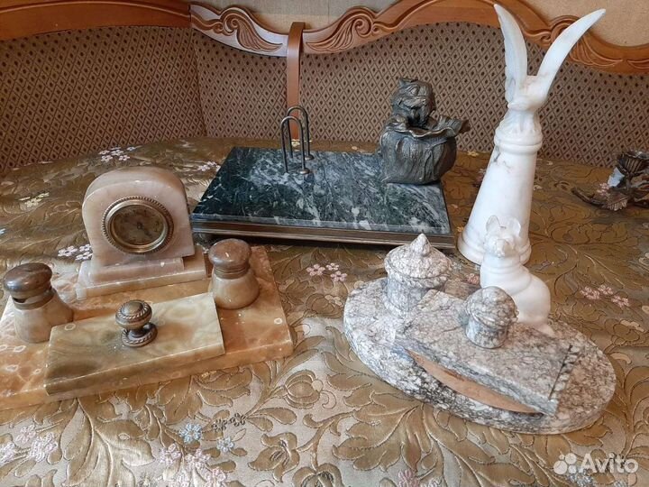 Старинный письменный набор. Мрамор и бронза