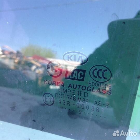 Стекло двери задней левой Киа рио 2