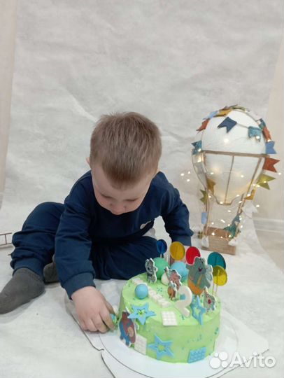 Воздушный шар с корзиной. Декор в детскую комнату