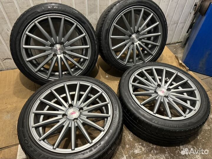 Vossen Vfs 2,R17, 4:100, цо 60.1. 215/45/17