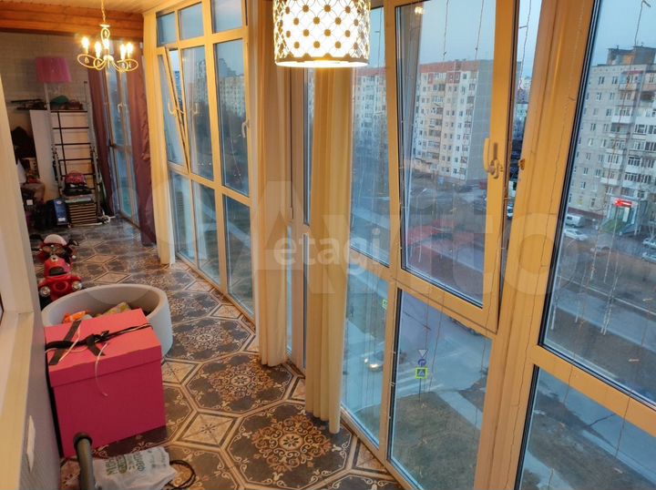 2-к. квартира, 71,1 м², 7/13 эт.