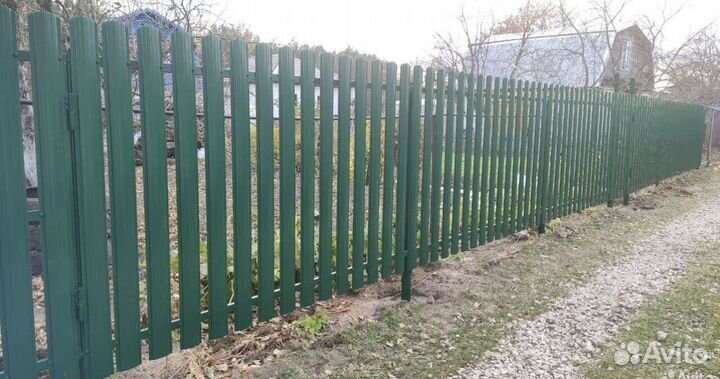 Заборы и крыши