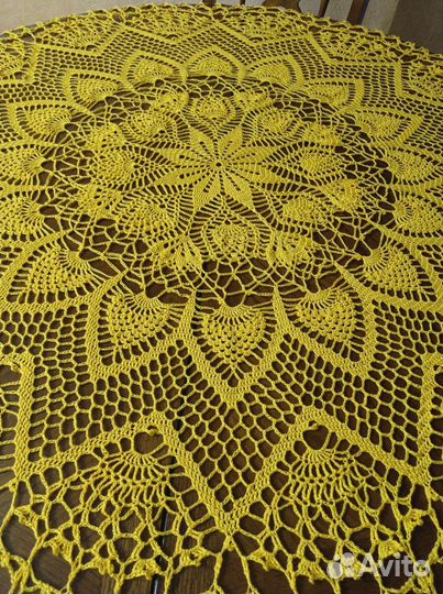 Скатерть круглая вязаная