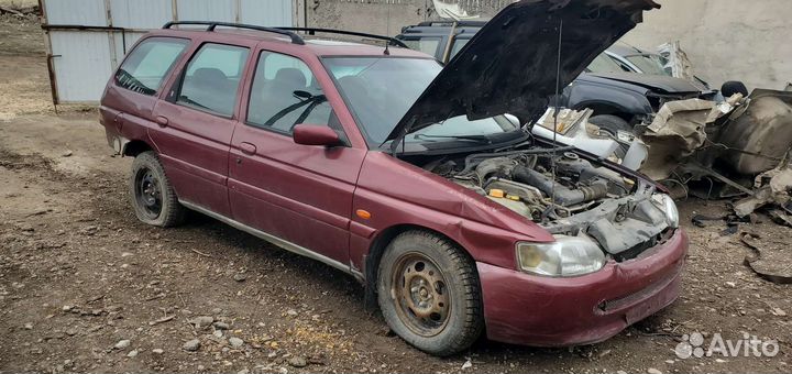 Авто в разбор Ford Escort 1.6 16 кл