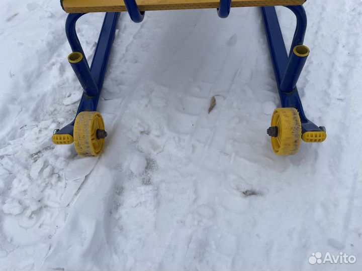 Детские санки с колесами