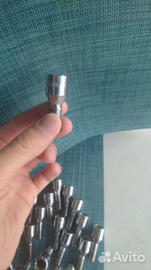 Колесные болты м12*1.5