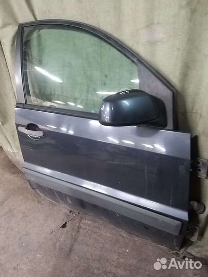 Дверь передняя правая Ford Fusion