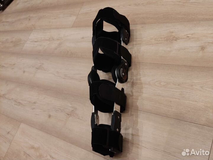 Ортез на коленный сустав с шарнирами