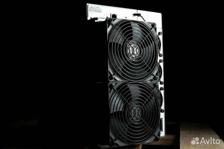 Antminer L7 9500 мощный