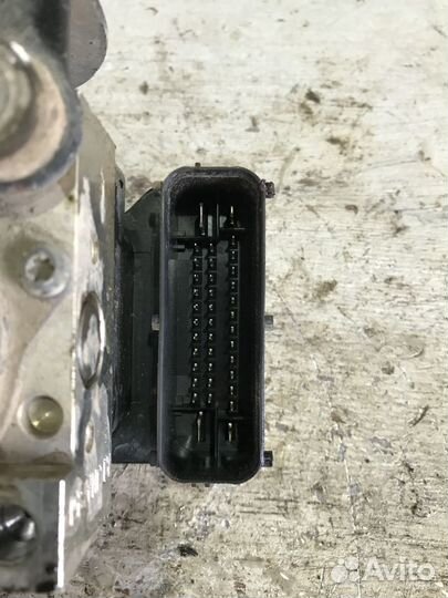 Блок ABS Хендай Солярис Hyundai Solaris