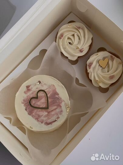 Десерты и торты на заказ