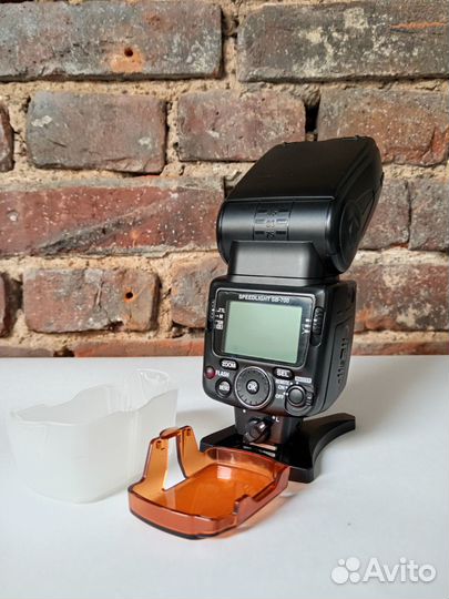 Nikon Speedlight SB-700