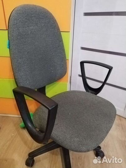 Компьютерное кресло бу