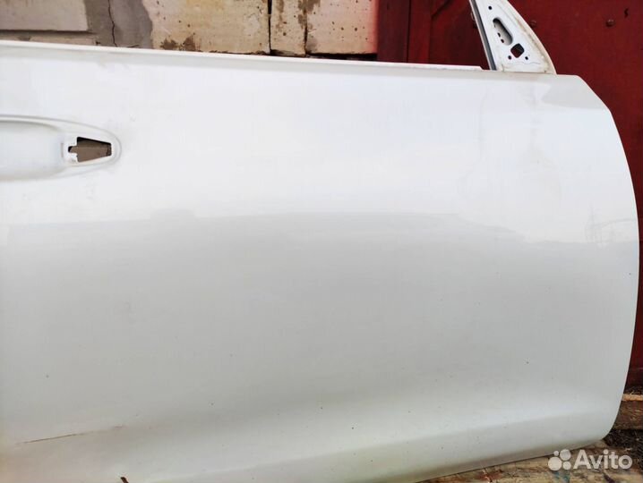 Дверь передняя б/у Toyota Land Cruiser Prado150